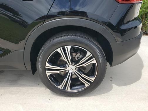 2022 Volvo XC40 T4 Inscription
