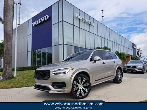 2023 Volvo XC90 B6 Ultimate 6-Seater