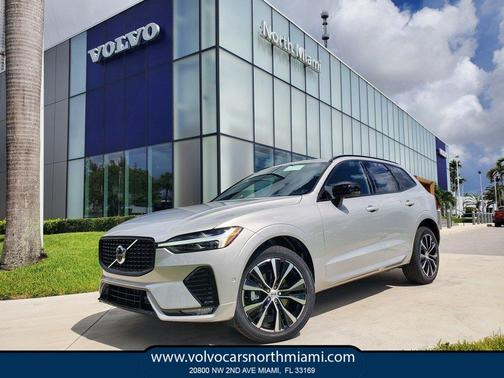 2025 Volvo XC60 B5 Plus