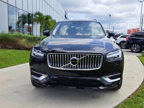 2022 Volvo XC90 T6 Inscription 6 Passenger