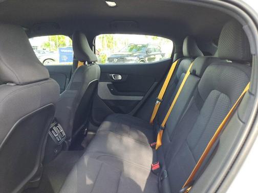 2022 Polestar 2 Long Range Dual Motor