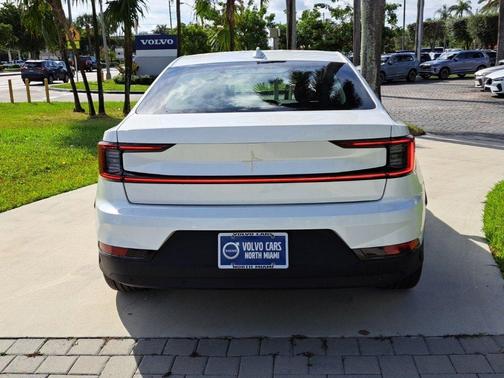 2022 Polestar 2 Long Range Dual Motor