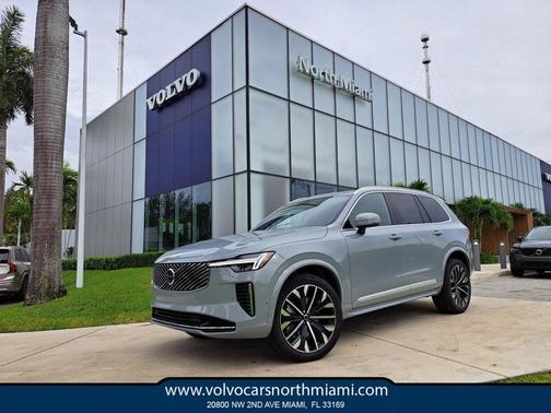 2026 Volvo XC90 PLUS