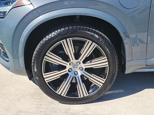 2023 Volvo XC90 Recharge Plug-In Hybrid T8 Plus Bright Theme 7 Passenger