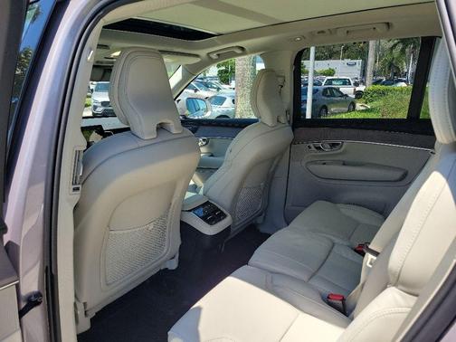 Silver 2026 Volvo XC90 B6 Ultra 7-Seater