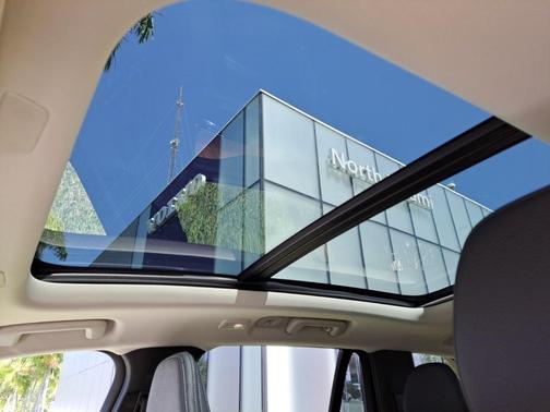 2023 Volvo XC90 B6 Plus 6-Seater