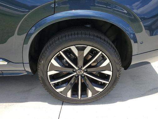 2025 Volvo XC90 Plug-In Hybrid T8 Ultra 7-Seater