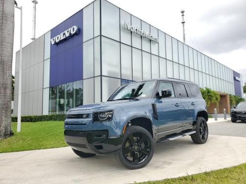 2023 Land Rover Defender 110 X-Dynamic SE