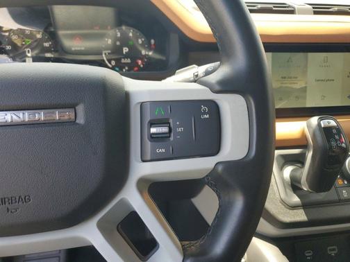 2023 Land Rover Defender 110 X-Dynamic SE
