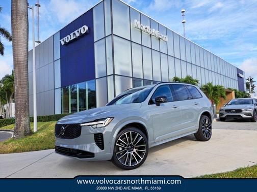 2026 Volvo XC90 B6 Ultra Dark Theme 7-Seater