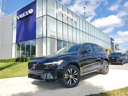 2025 Volvo XC60 Plug-In Hybrid T8 Core