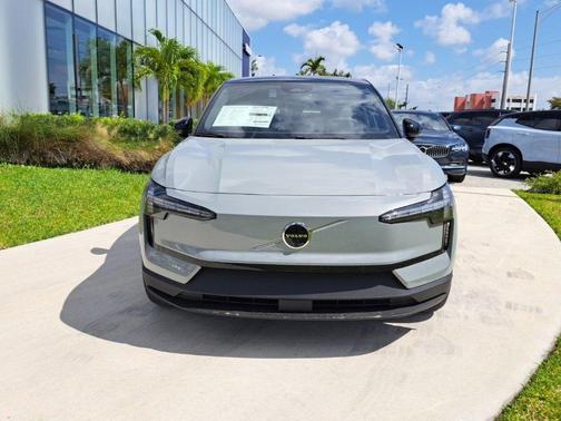 2025 Volvo EX30 Twin Motor Ultra