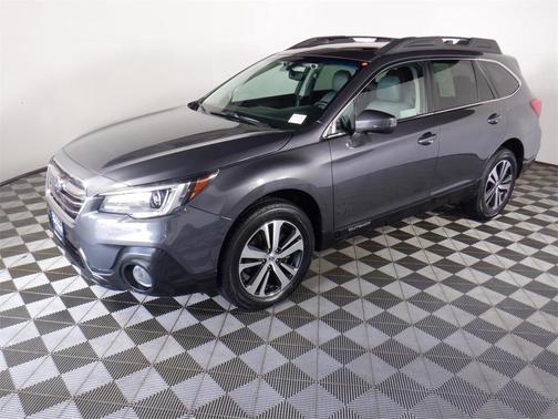 Photo 3 of 24 of 2019 Subaru Outback 2.5i Limited