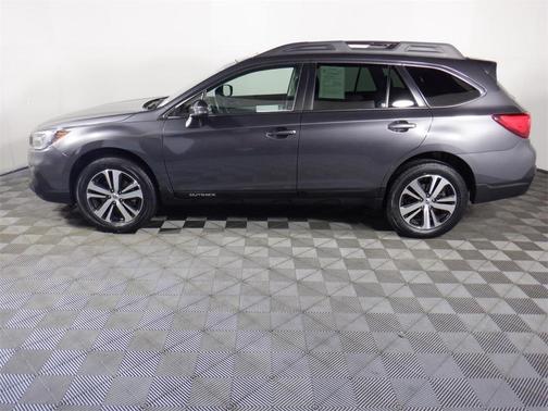 Photo 4 of 24 of 2019 Subaru Outback 2.5i Limited