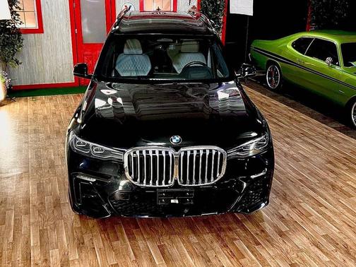 2019 BMW X7 xDrive50i