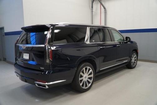 2023 Cadillac Escalade ESV Premium Luxury Platinum