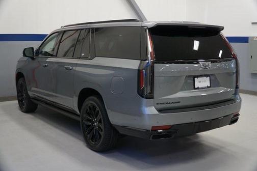 2023 Cadillac Escalade ESV Sport Platinum