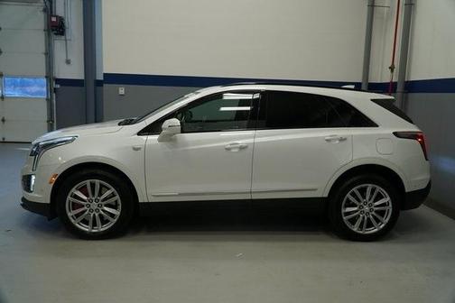 2022 Cadillac XT5 Sport