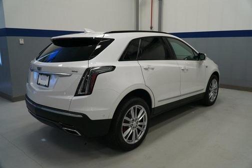 2022 Cadillac XT5 Sport