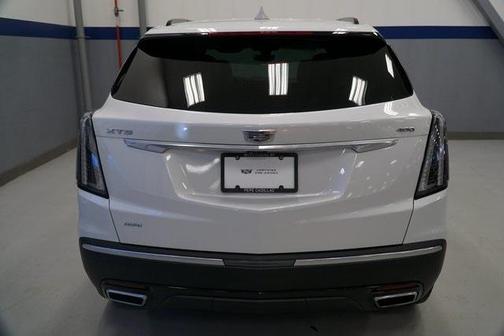 2022 Cadillac XT5 Sport