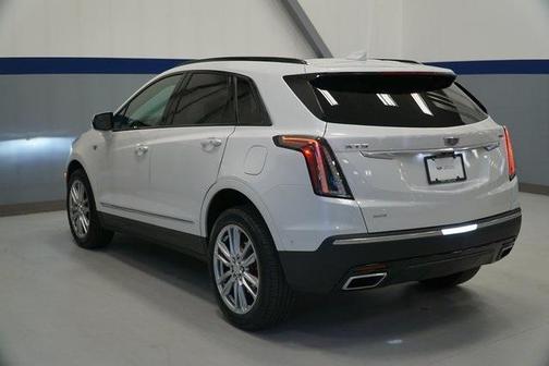2022 Cadillac XT5 Sport