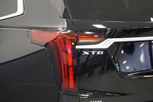 2025 Cadillac XT6 Premium Luxury AWD