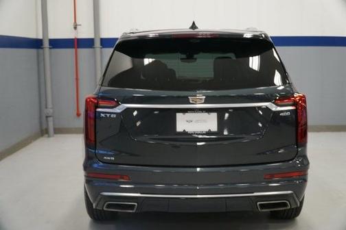 2022 Cadillac XT6 Premium Luxury AWD