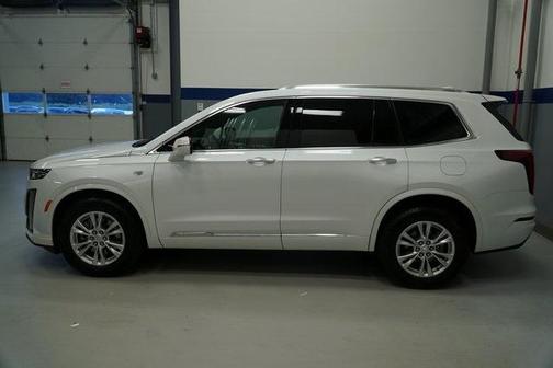 2025 Cadillac XT6 Luxury AWD