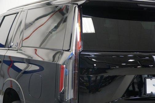 2021 Cadillac Escalade ESV Sport