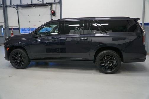 2023 Cadillac Escalade ESV Sport Platinum