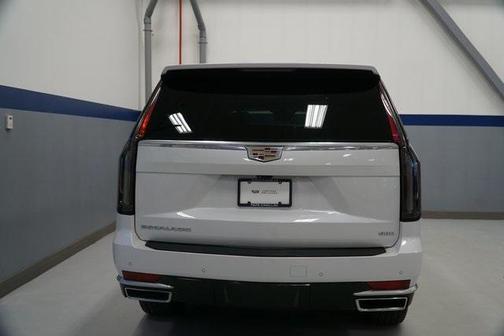 2022 Cadillac Escalade ESV Premium Luxury