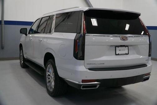 2022 Cadillac Escalade ESV Premium Luxury
