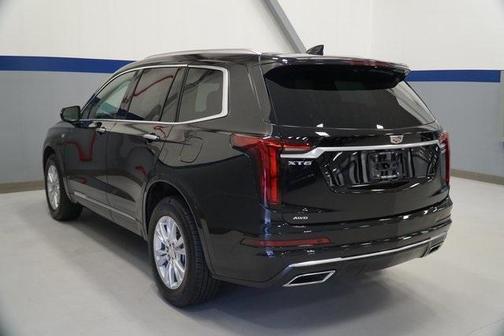 2025 Cadillac XT6 Luxury AWD