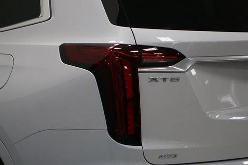 2025 Cadillac XT6 Premium Luxury AWD