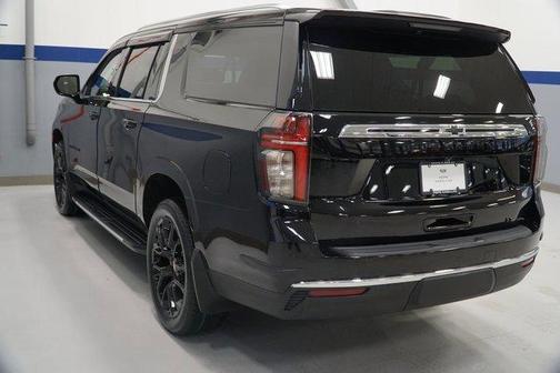 2022 Chevrolet Suburban LT