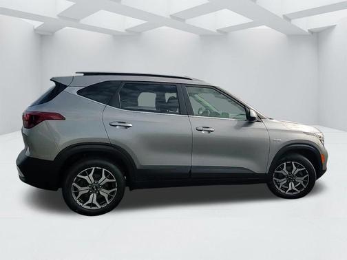 2021 Kia Seltos EX