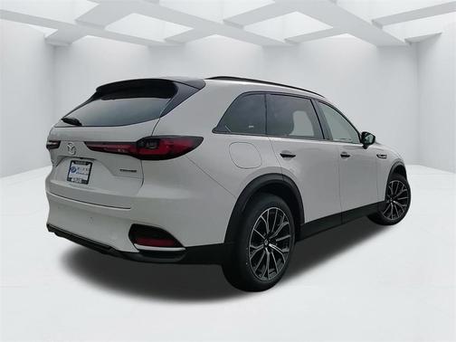 2025 Mazda CX-70 PHEV Premium Plus Package