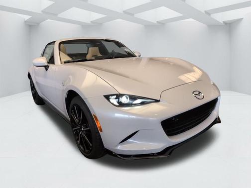 White 2026 Mazda MX-5 Miata GRAND TOURING