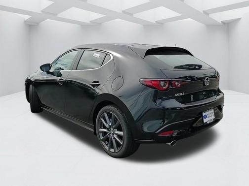 2025 Mazda Mazda3 FWD w/Preferred Package