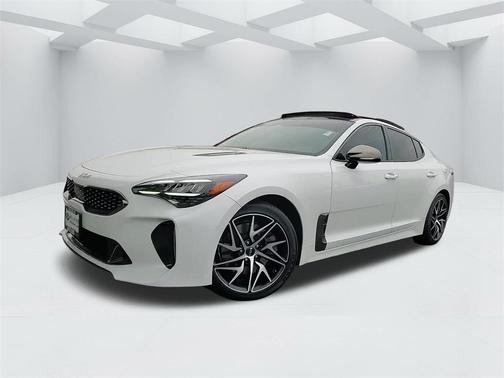 2022 Kia Stinger GT-Line