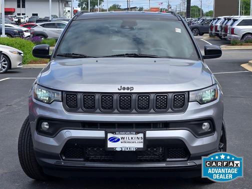 Billet Silver Metallic Clearcoat 2023 Jeep Compass Altitude