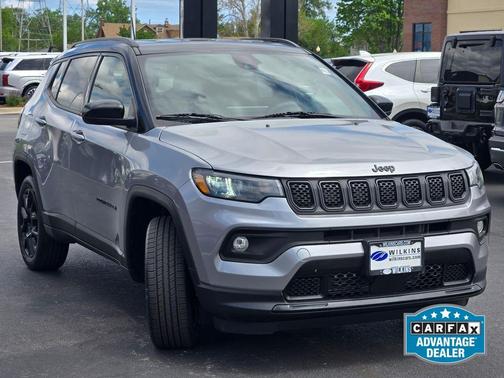 Billet Silver Metallic Clearcoat 2023 Jeep Compass Altitude