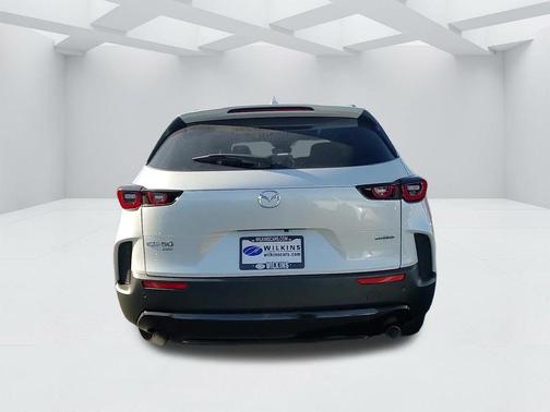 2026 Mazda CX-50 Premium