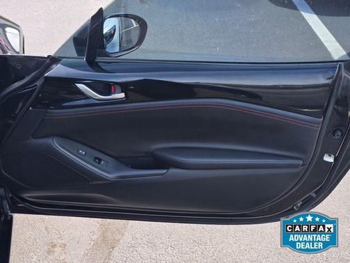 Jet Black 2016 Mazda MX-5 Miata Grand Touring