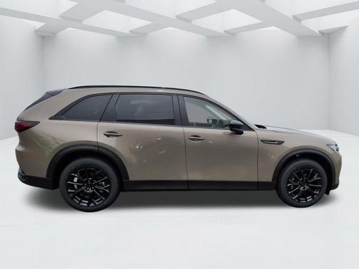 Zircon Sand Metallic 2026 Mazda CX-70 3.3 TURBO PREFERRED