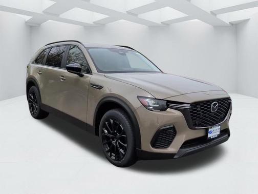 Zircon Sand Metallic 2026 Mazda CX-70 3.3 TURBO PREFERRED