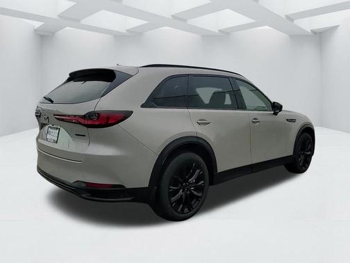 2026 Mazda CX-90 Premium