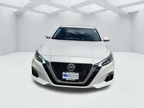 2020 Nissan Altima 2.0 Platinum