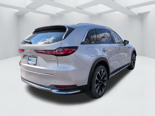 Platinum Quartz Metallic 2026 Mazda CX-90 PHEV Premium Plus