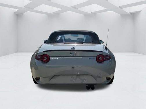 2025 Mazda MX-5 Miata Club